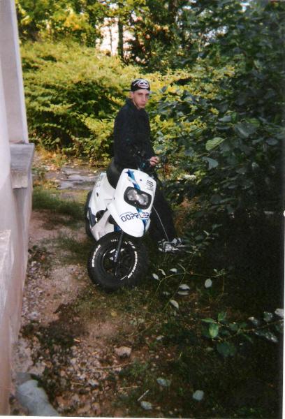 mon frere et son scoot